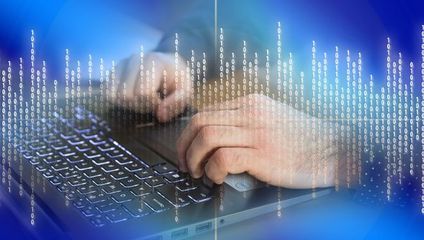 信息時(shí)代的中流砥柱 解析計(jì)算機(jī)類專業(yè)的核心競爭力與高薪前景